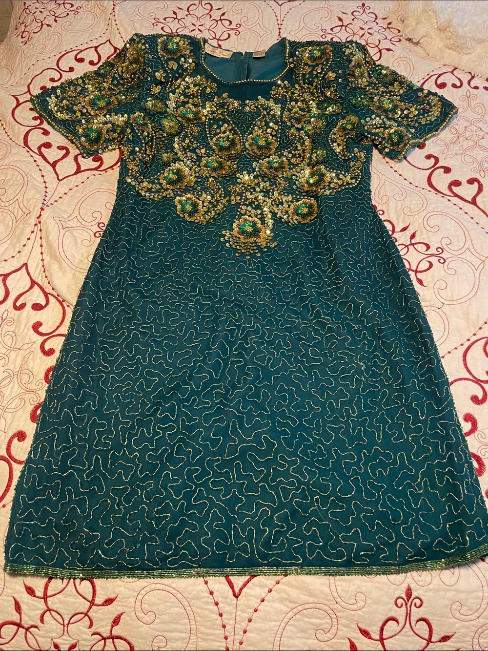 Embellished emerald Short-Sleeve Occasion Dress with Floral Beading